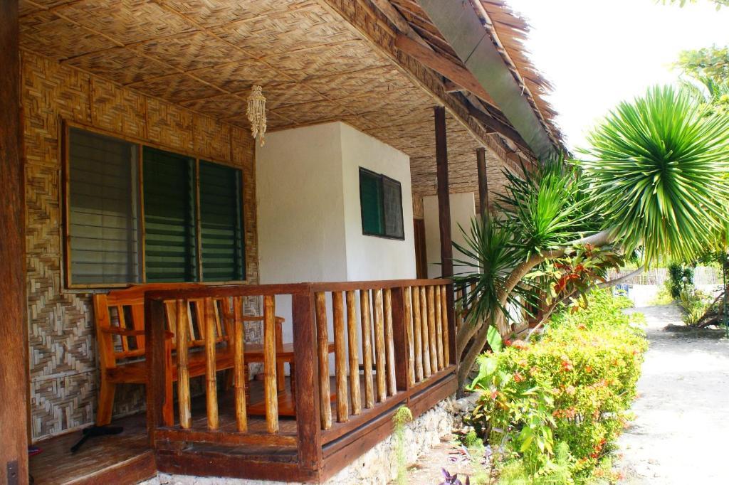 Asian Belgian Dive Resort Moalboal Room photo