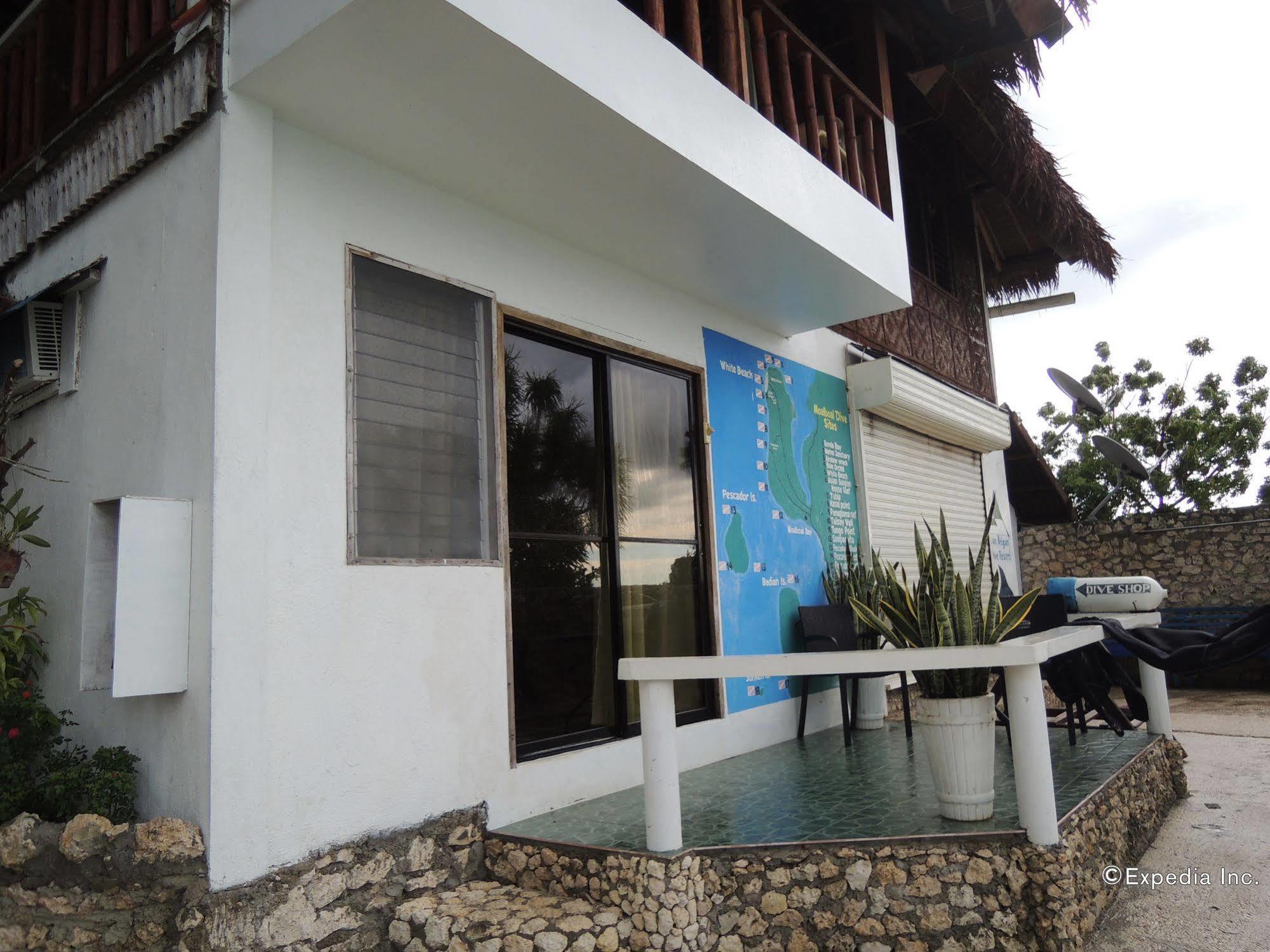 Asian Belgian Dive Resort Moalboal Exterior photo