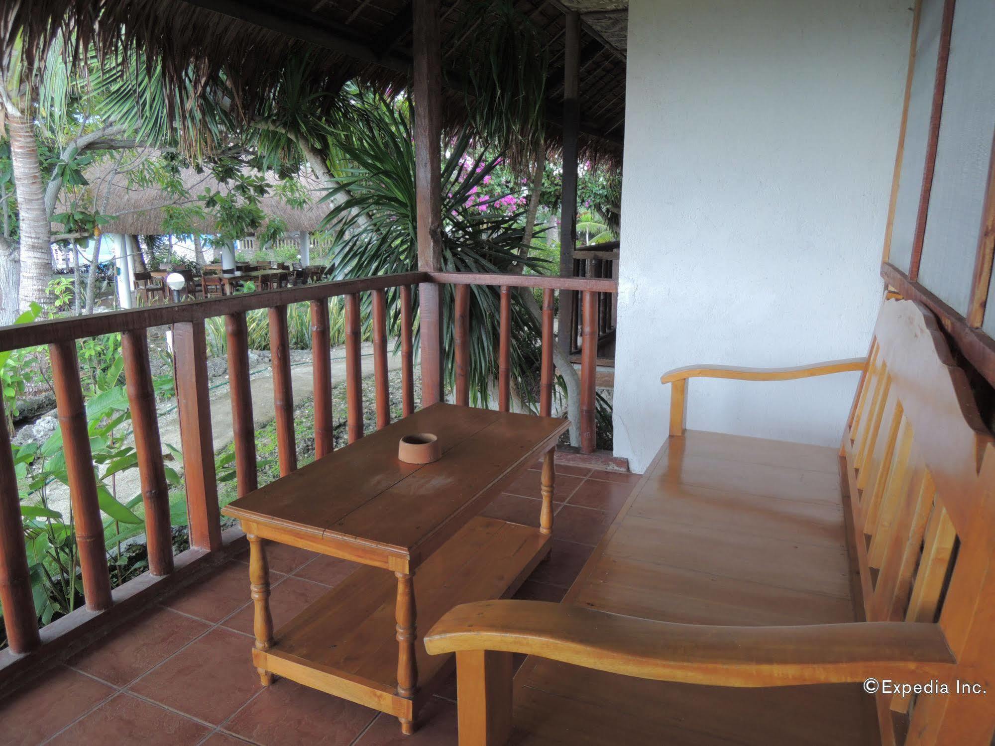 Asian Belgian Dive Resort Moalboal Exterior photo
